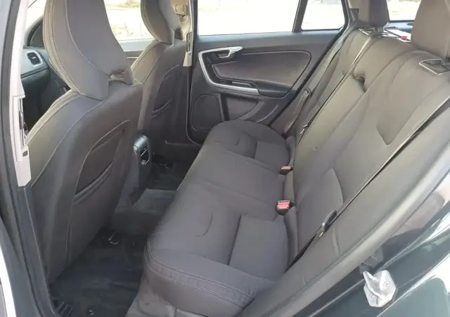 VOLVO V60 D2 Drive-E Kinetic