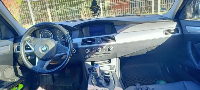 BMW Seria 5 520