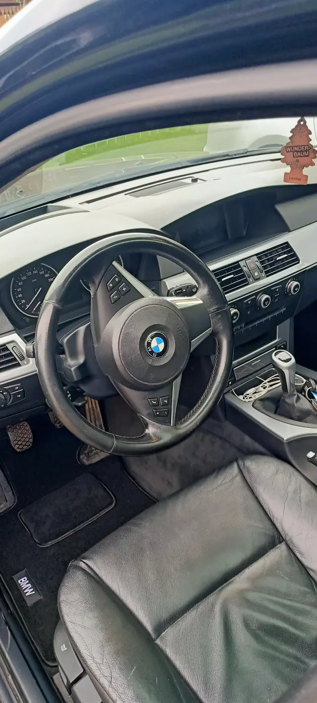 BMW Seria 5 520