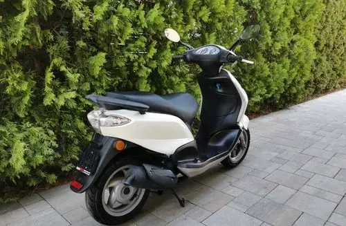 PIAGGIO Fly 50 2T 