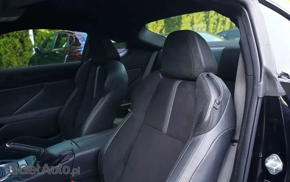 TOYOTA GR86 2.4 Executive