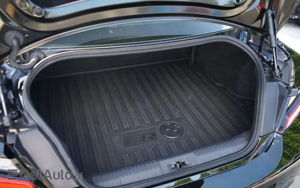 TOYOTA GR86 2.4 Executive