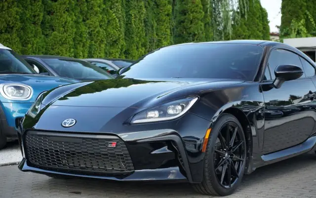 TOYOTA GR86 2.4 Executive