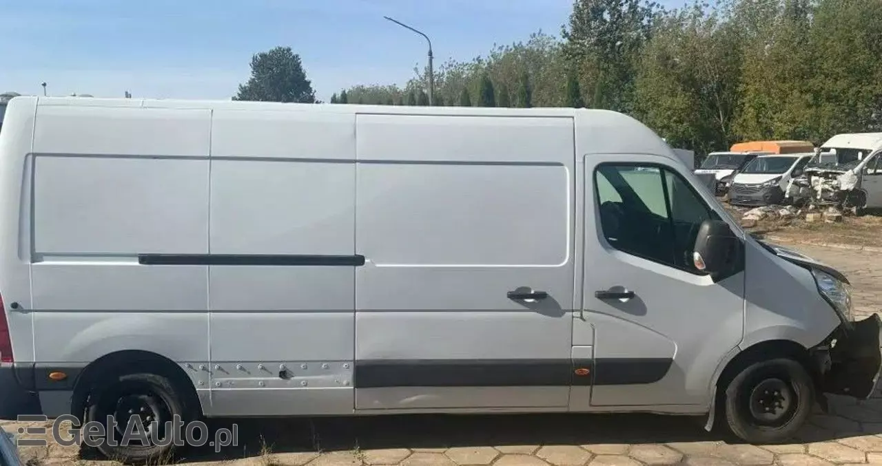RENAULT Master 