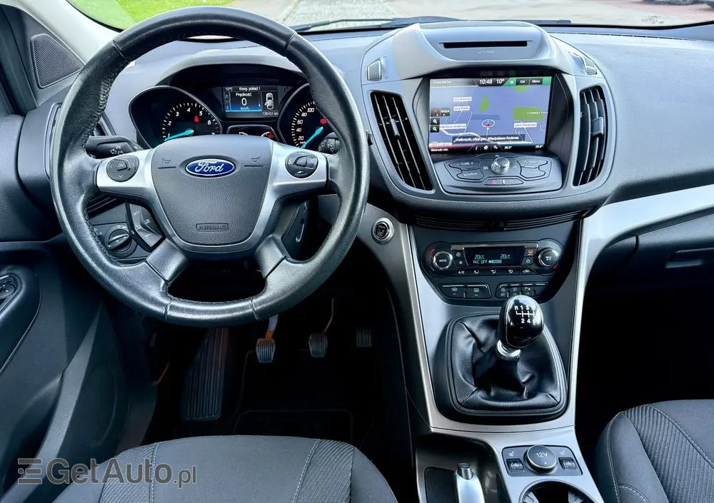 FORD Kuga 1.5 EcoBoost 2x4 Titanium