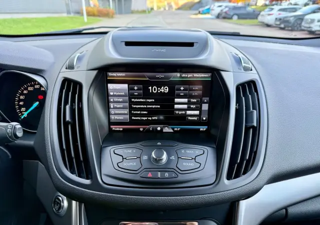 FORD Kuga 1.5 EcoBoost 2x4 Titanium