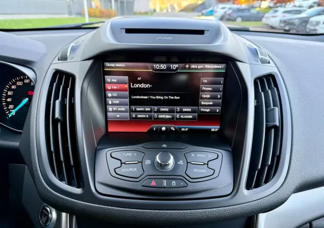 FORD Kuga 1.5 EcoBoost 2x4 Titanium