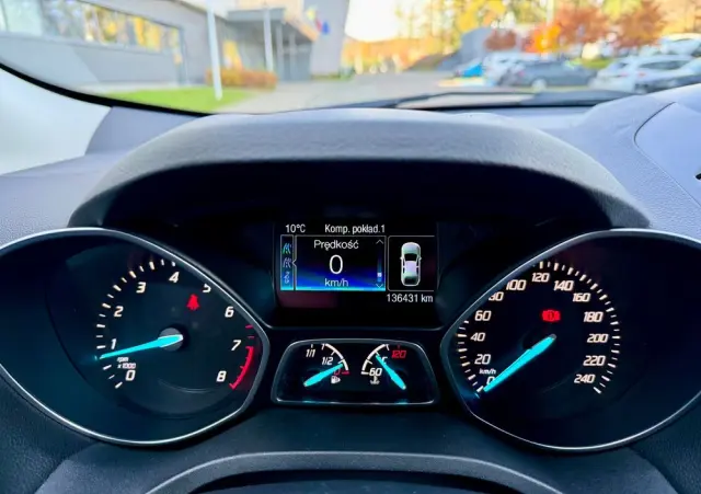 FORD Kuga 1.5 EcoBoost 2x4 Titanium