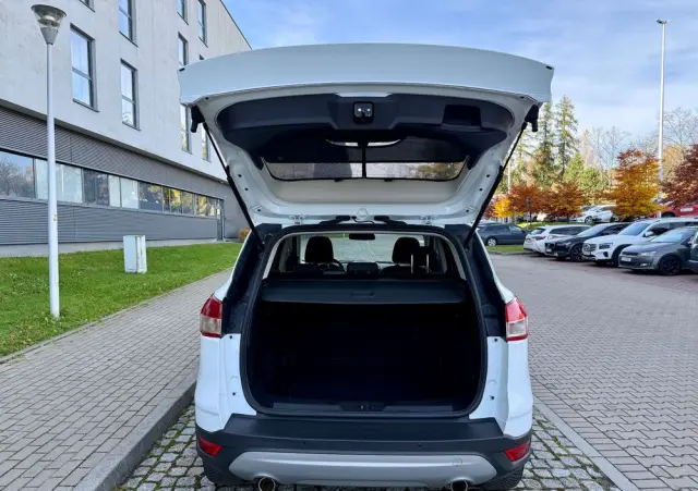 FORD Kuga 1.5 EcoBoost 2x4 Titanium