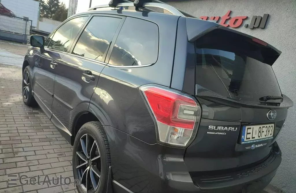 SUBARU Forester 