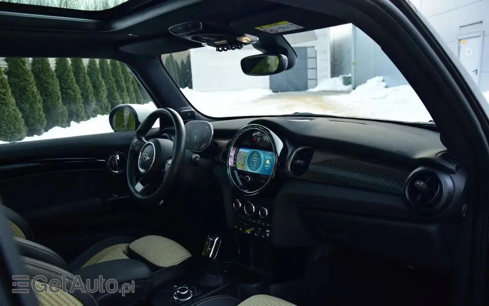 MINI Cooper SE Resolute Edition