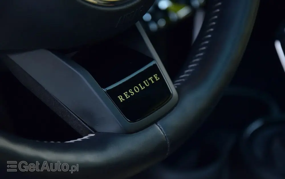 MINI Cooper SE Resolute Edition