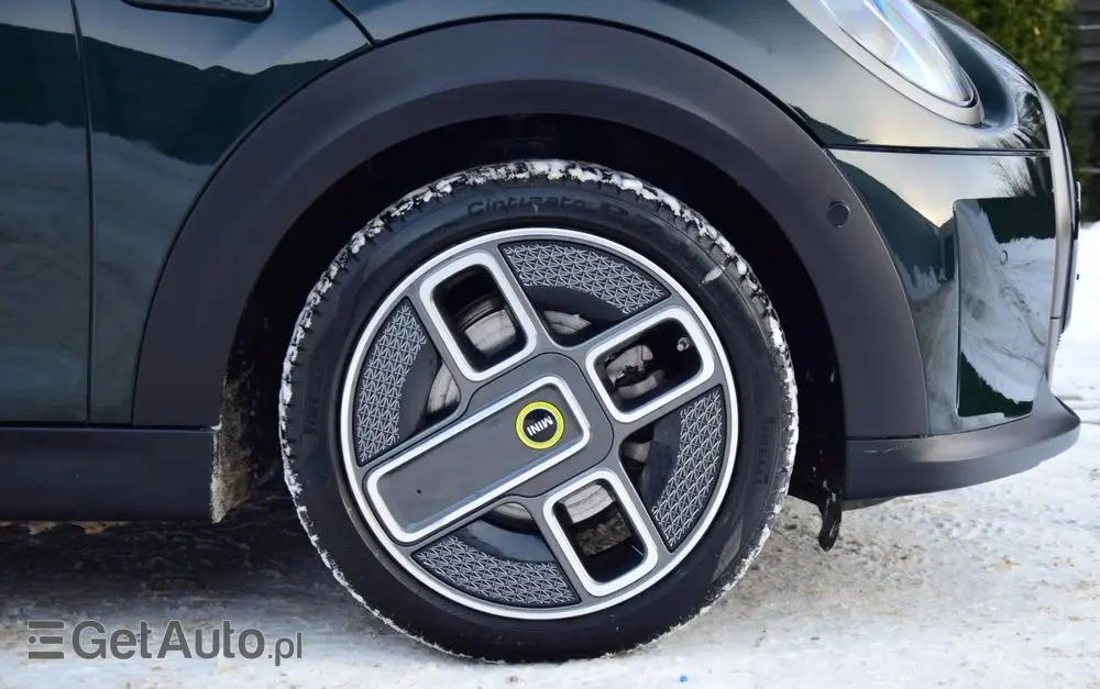 MINI Cooper SE Resolute Edition