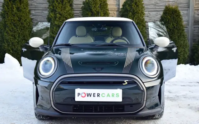 MINI Cooper SE Resolute Edition