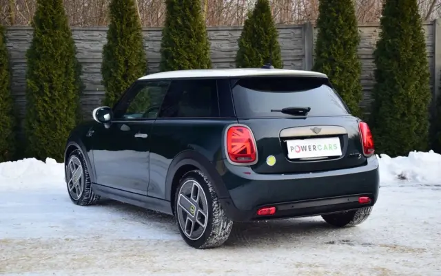 MINI Cooper SE Resolute Edition