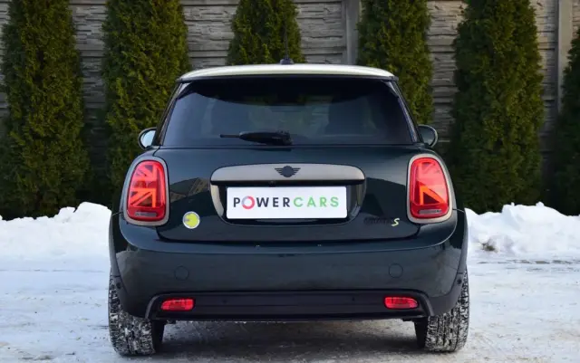 MINI Cooper SE Resolute Edition