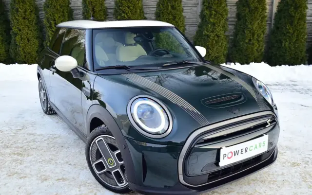 MINI Cooper SE Resolute Edition