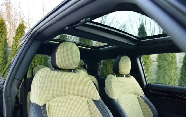 MINI Cooper SE Resolute Edition