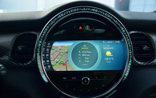 MINI Cooper SE Resolute Edition