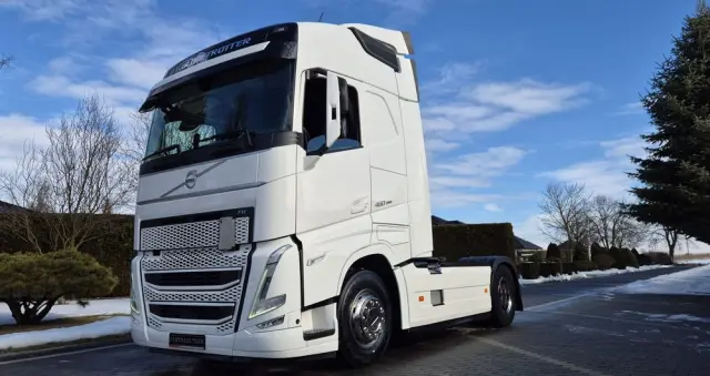 VOLVO VOLVO///FH///460///2021/// GLOBETROTTER///KLIMATYZACJA POSTOJOWA///ZABUDOWY MIĘDZYOSIOWE///WYŚWIETLACZ OBCIĄŻENIA///FULL LED///VIRTUAL COCPIT///STAN BARDZO DOBRY 