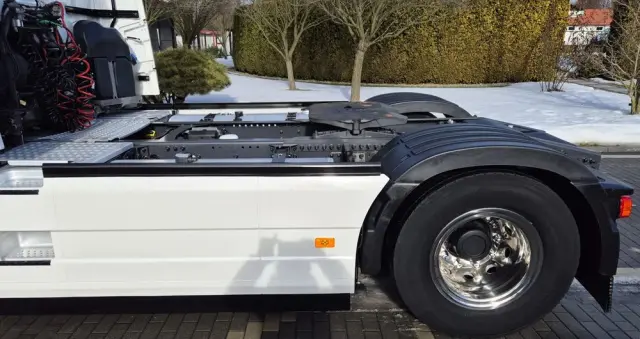 VOLVO VOLVO///FH///460///2021/// GLOBETROTTER///KLIMATYZACJA POSTOJOWA///ZABUDOWY MIĘDZYOSIOWE///WYŚWIETLACZ OBCIĄŻENIA///FULL LED///VIRTUAL COCPIT///STAN BARDZO DOBRY 