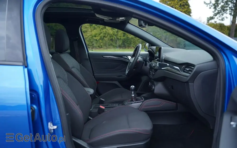 FORD Focus 1.5 EcoBlue Start-Stopp-System ST-LINE