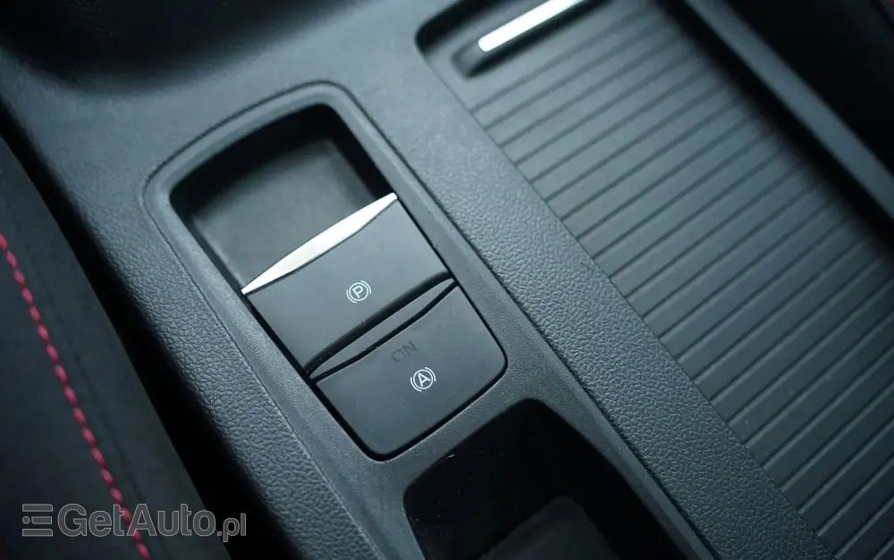 FORD Focus 1.5 EcoBlue Start-Stopp-System ST-LINE