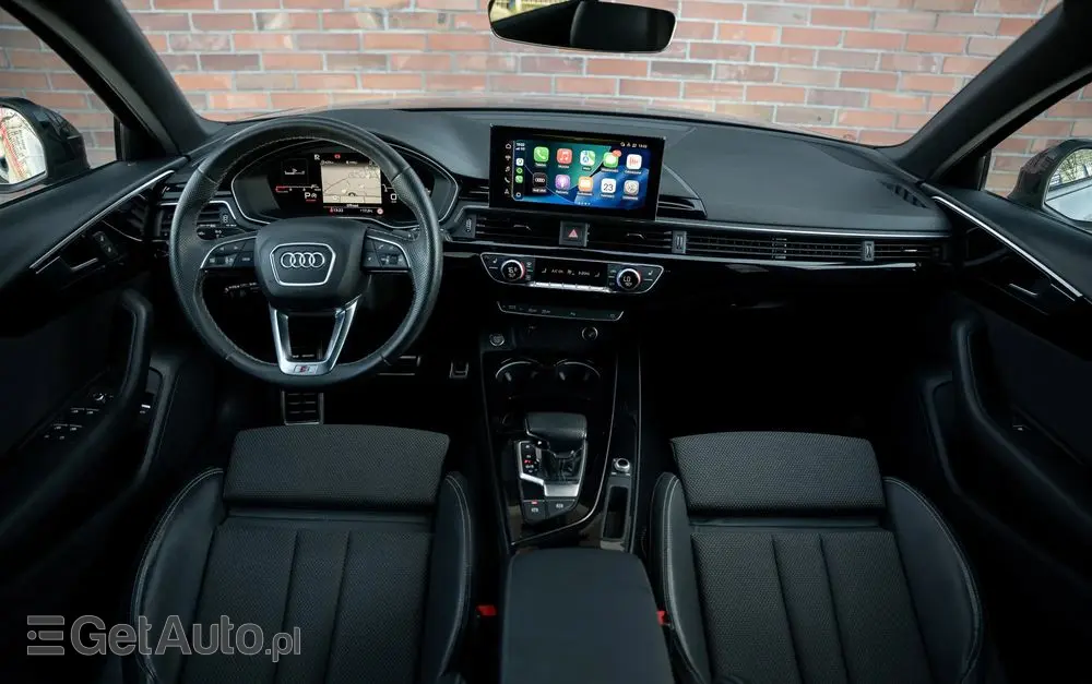 AUDI A4 Avant 35 TFSI S tronic S line