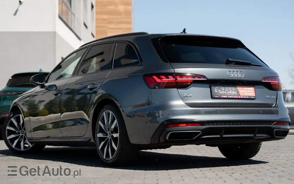 AUDI A4 Avant 35 TFSI S tronic S line