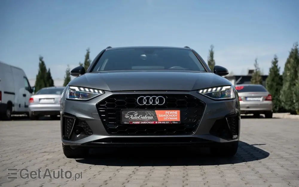 AUDI A4 Avant 35 TFSI S tronic S line