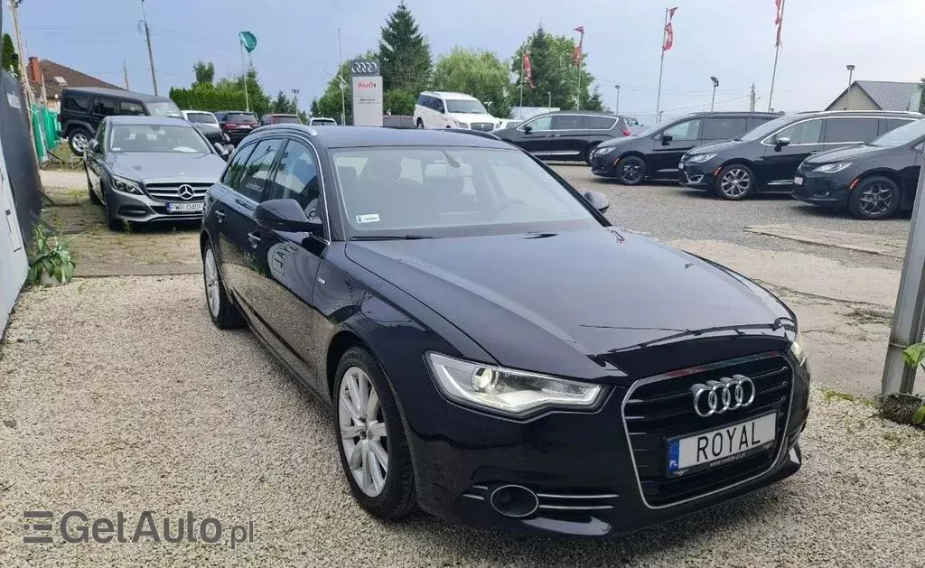 AUDI A6 