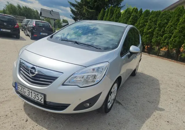 OPEL Meriva 1.7 CDTI Edition 150