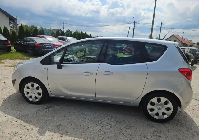OPEL Meriva 1.7 CDTI Edition 150