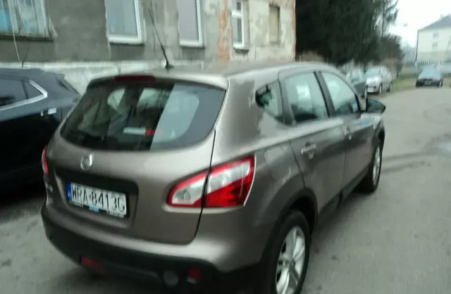 NISSAN Qashqai 