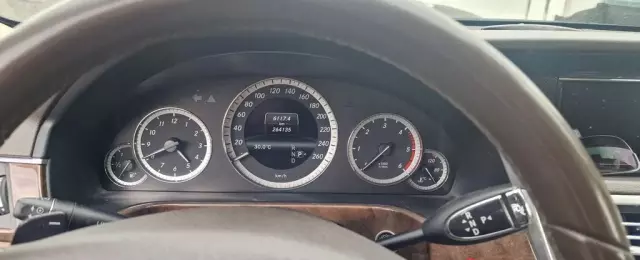 MERCEDES-BENZ Klasa E 