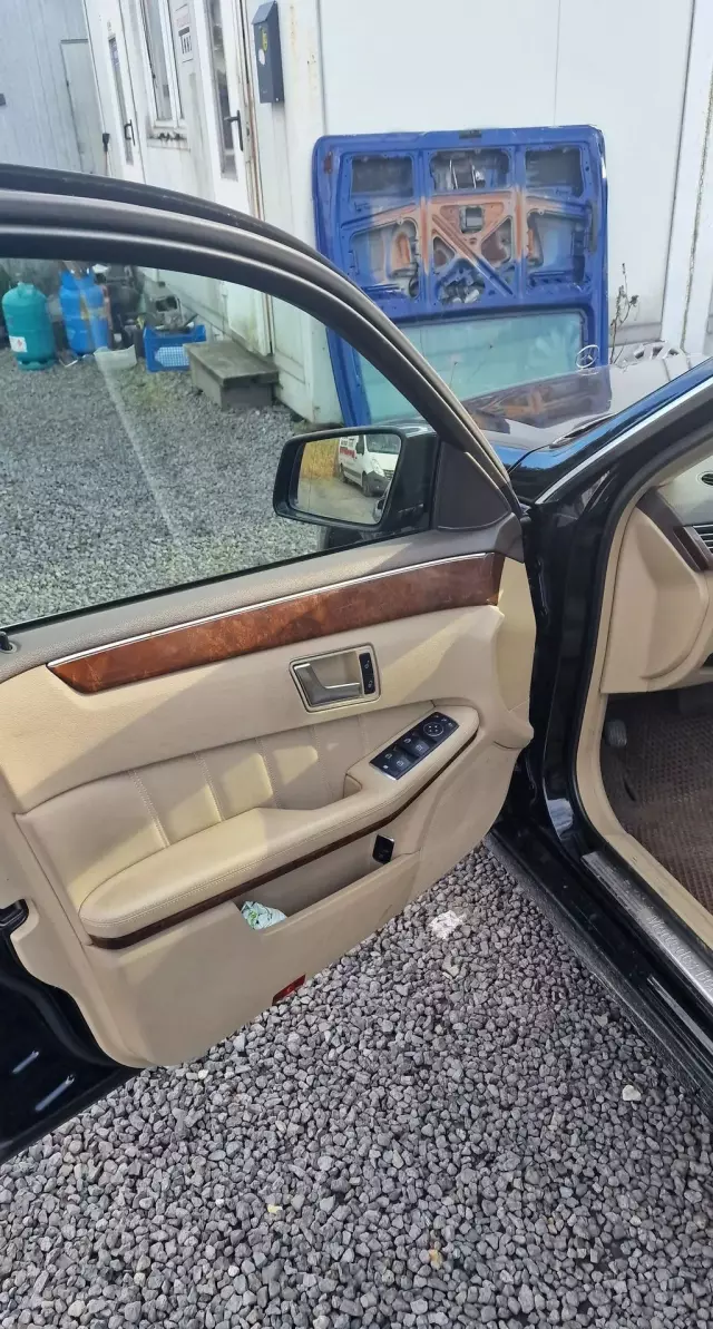 MERCEDES-BENZ Klasa E 