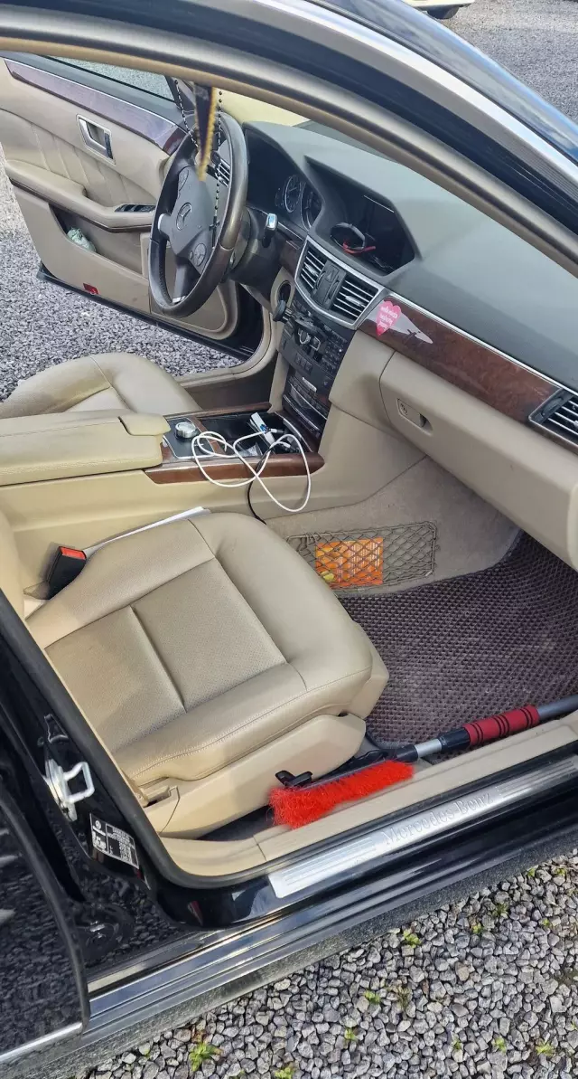 MERCEDES-BENZ Klasa E 