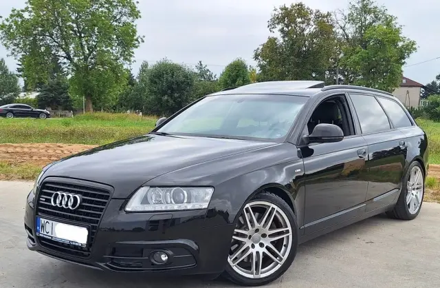 AUDI A6 