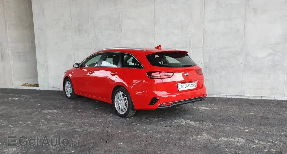 KIA Ceed 1.4 T-GDI L DCT