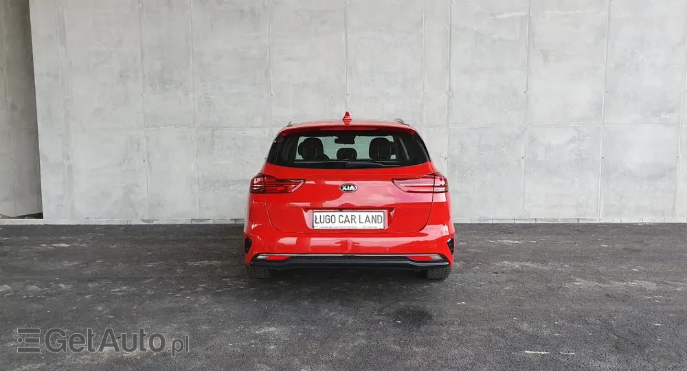KIA Ceed 1.4 T-GDI L DCT