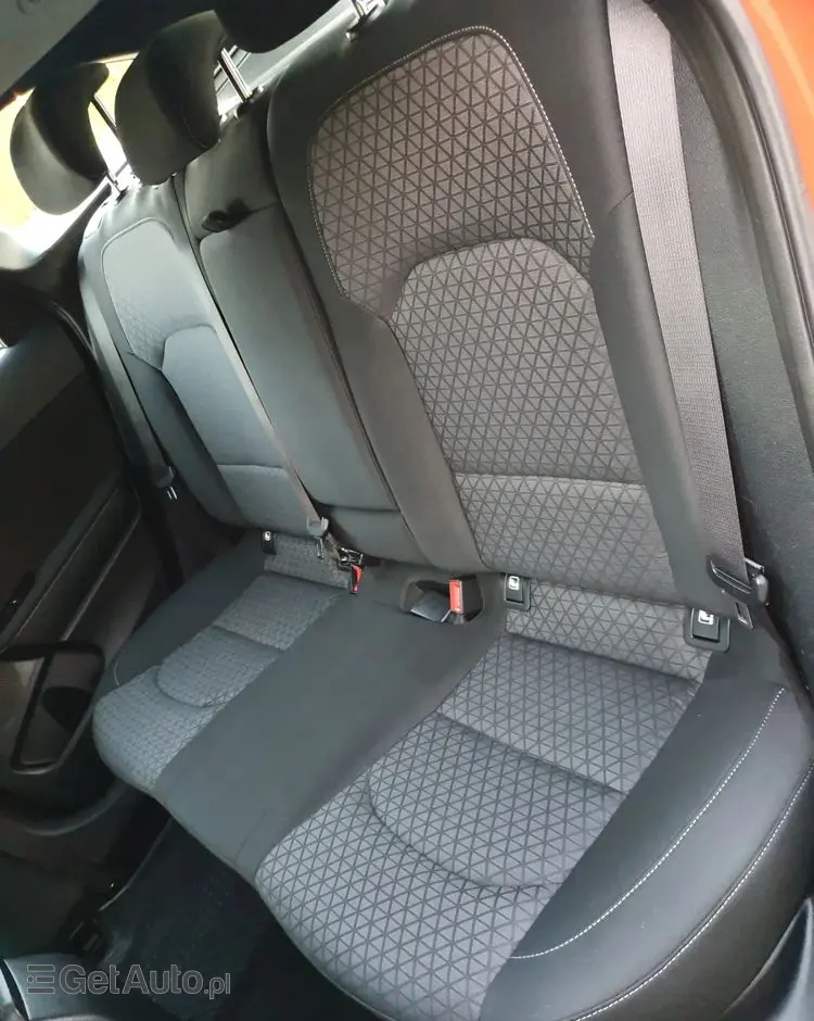 KIA Ceed 1.4 T-GDI L DCT