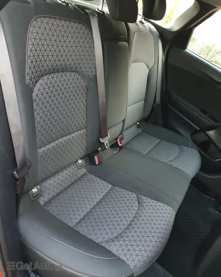 KIA Ceed 1.4 T-GDI L DCT