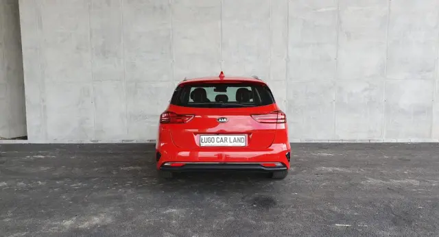 KIA Ceed 1.4 T-GDI L DCT