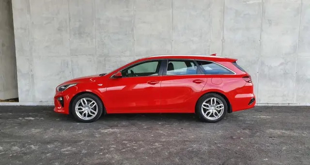 KIA Ceed 1.4 T-GDI L DCT