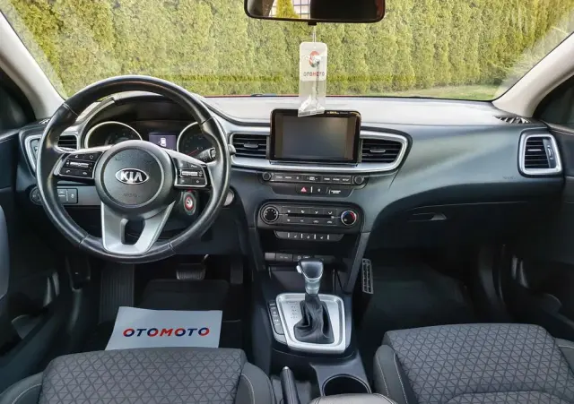 KIA Ceed 1.4 T-GDI L DCT