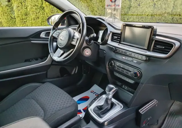 KIA Ceed 1.4 T-GDI L DCT
