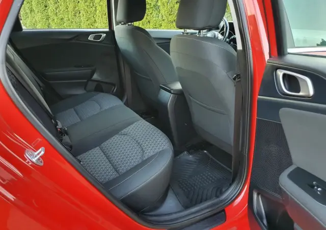 KIA Ceed 1.4 T-GDI L DCT