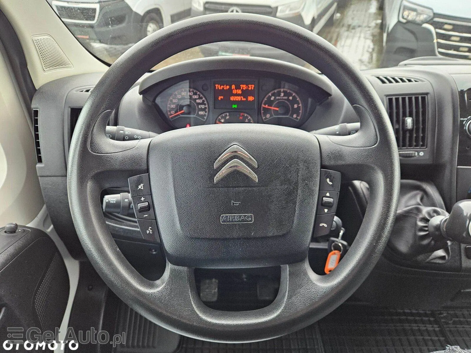 CITROËN Jumper 33 L3H2 Control