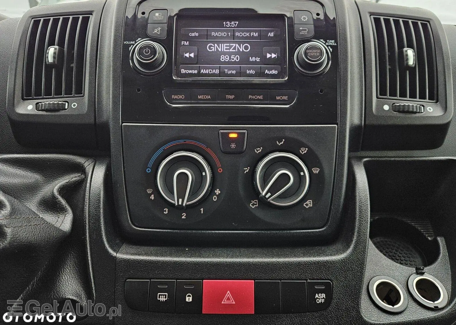 CITROËN Jumper 33 L3H2 Control