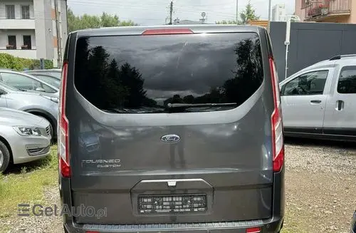 FORD Tourneo Custom 